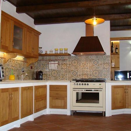 Bella Casa Con Giardino A 10 Minuti Dal Mare Apartment Aglientu Ngoại thất bức ảnh